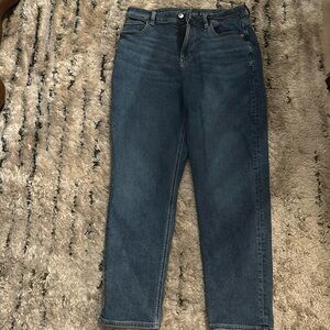 American Eagle dark wash stretch mom jean, size 10R